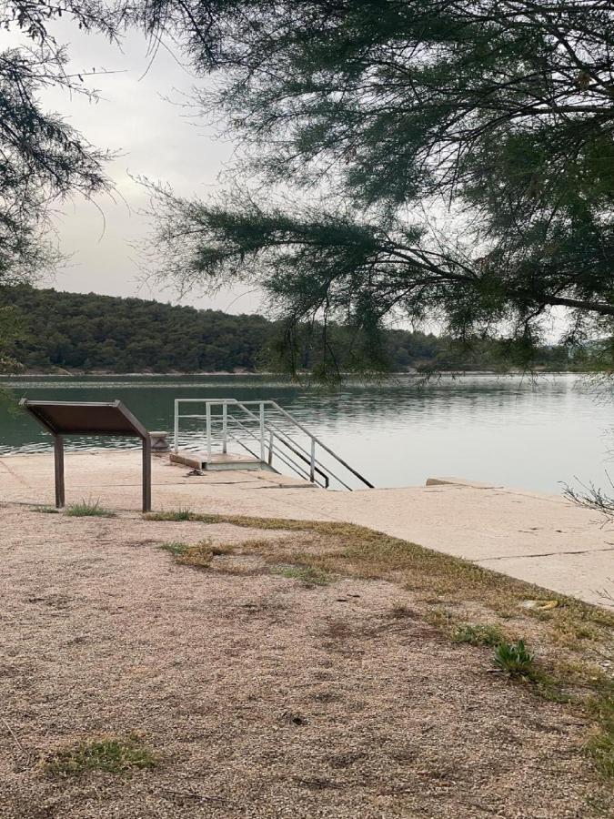 Apartman Luka Jadrtovac المظهر الخارجي الصورة