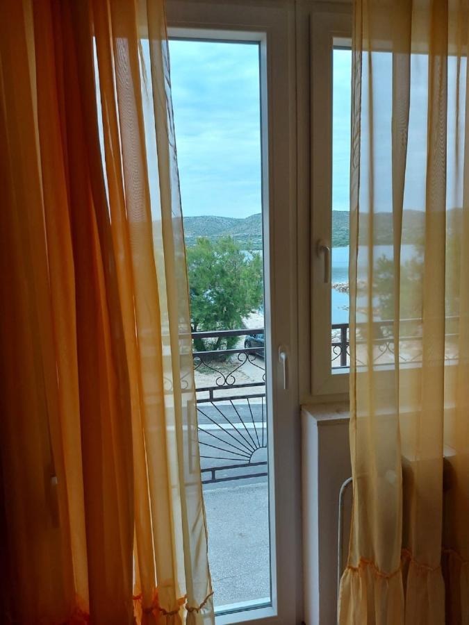 Apartman Luka Jadrtovac المظهر الخارجي الصورة